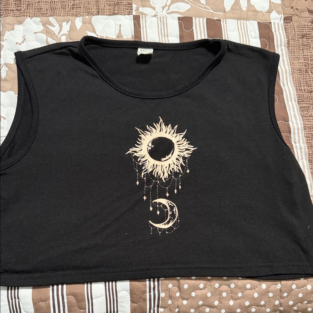 Shein Graphic Sun & Moon Crop Tank Top